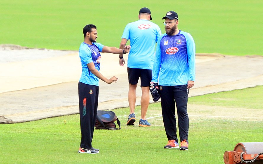 Shakib Al Hasan banned by ICC