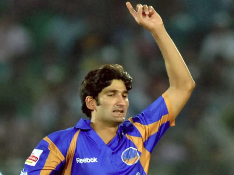 10 Best Bowling Figures In IPL History