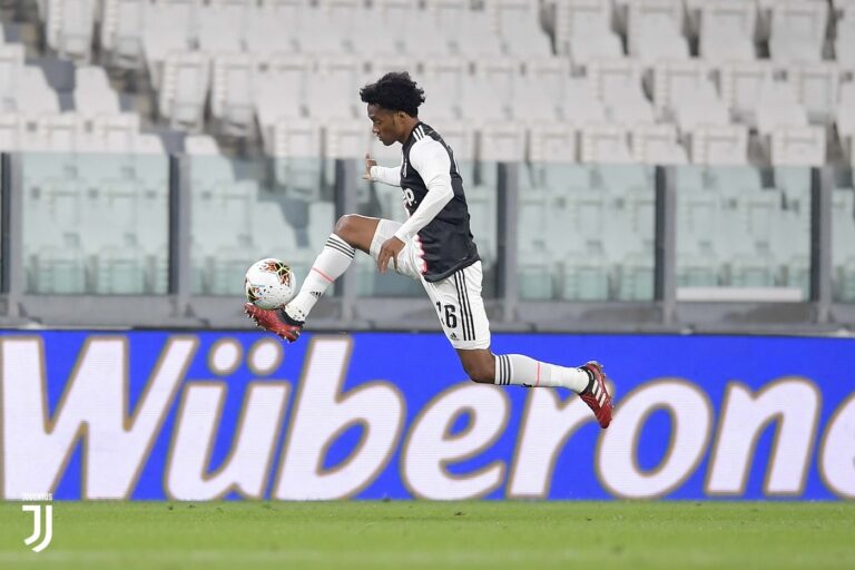 Juventus reach Coppa Italia final on away goals
