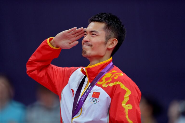 Two-time Olympic champion Lin Dan rides into sunset