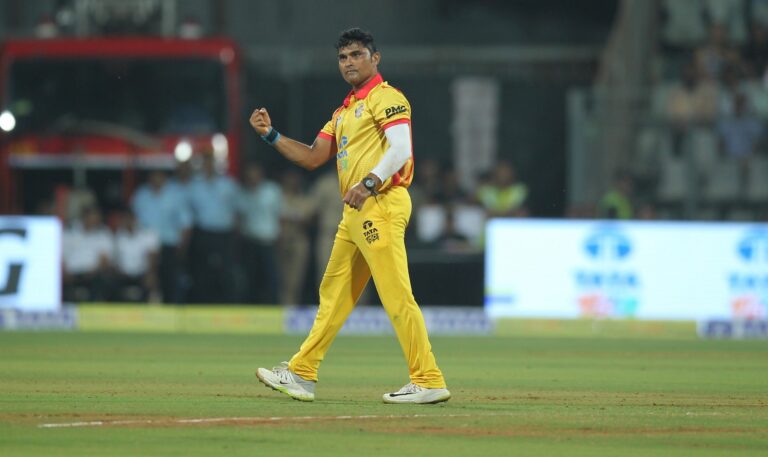 Pravin Tambe picked up by Trinbago Knight Riders (TKR) for CPL 2020