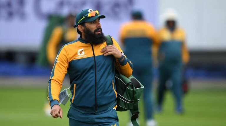 Coaches in firing line as Pak fails another overseas Test series