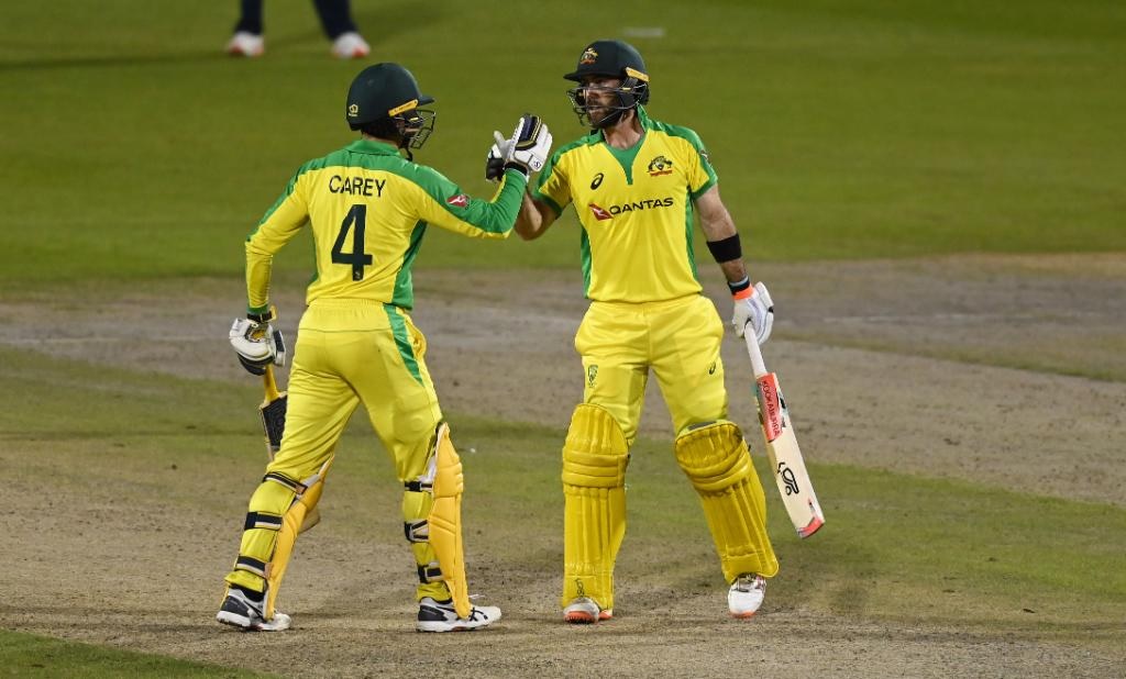 Glenn Maxwell and Alex Carey
