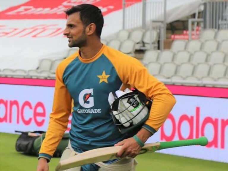 Shoaib Malik, Mohammad Amir left out of Pakistan squad vs Zimbabwe