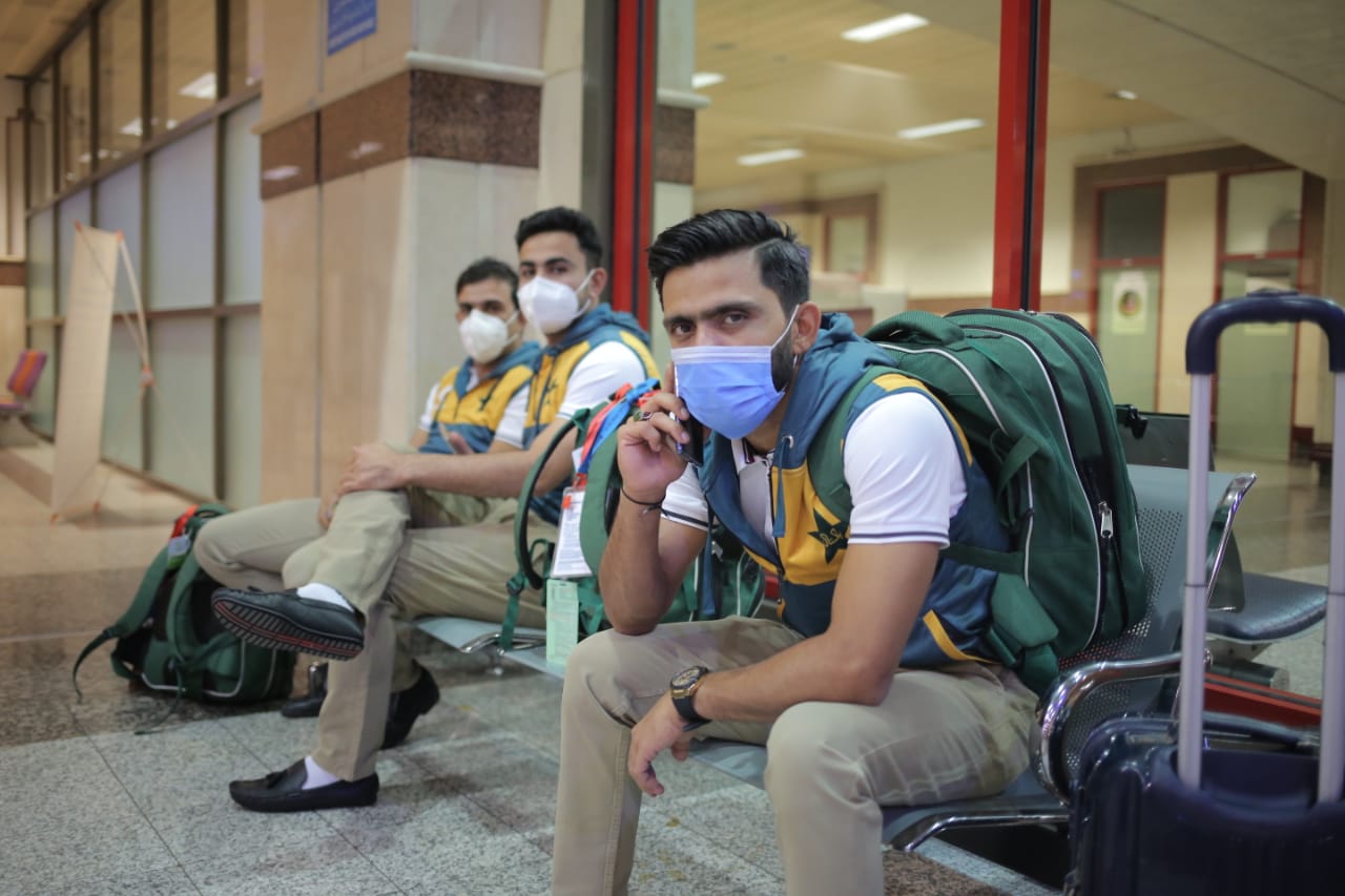 Pakistan cricket team while leaving for New Zealand tour