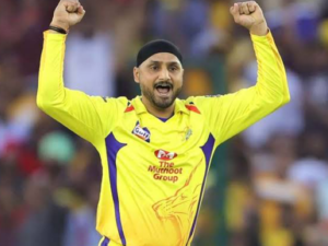 CSK Releases Harbhajan: Bhajji ends contract with Chennai franchise