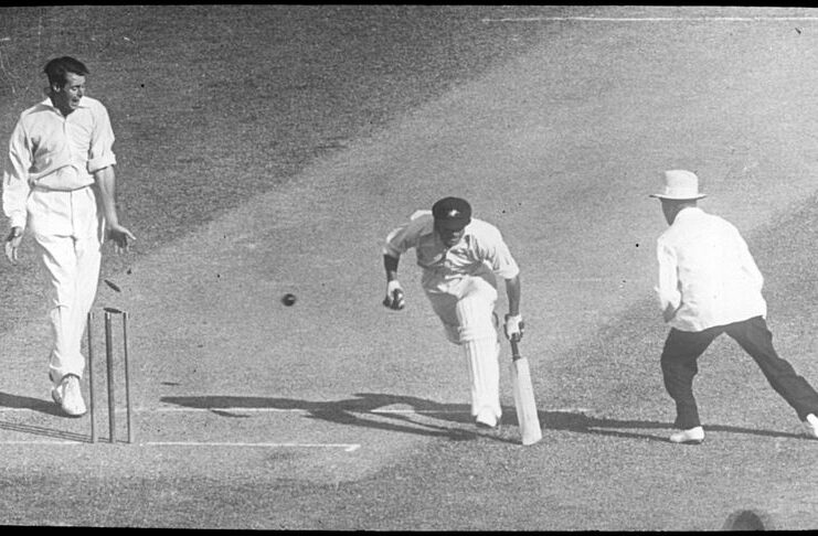 Sir Don Bradman Batting n Ashes 1936-37
