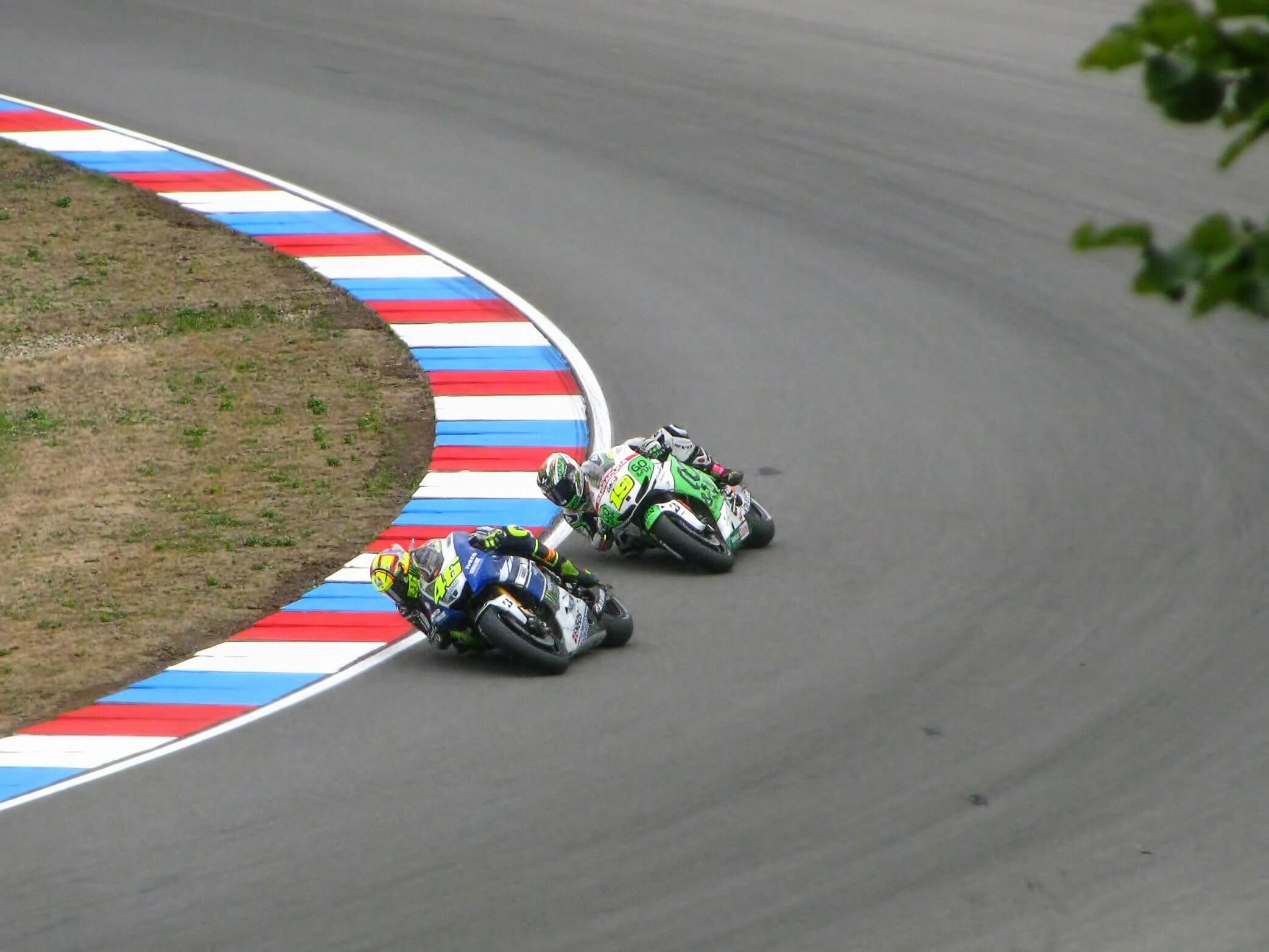 5 Ways Motorsport Sponsorship Can Boost your Sales