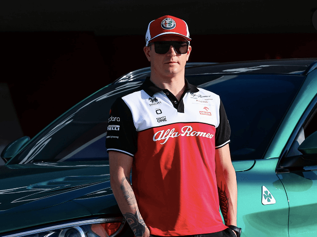 Kimi to return to racing