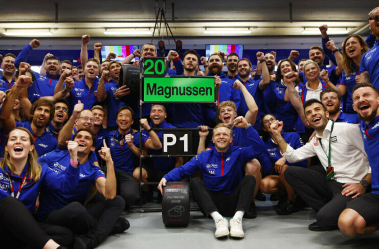 Kevin Magnussen’s dream cut short by Russell’s mega drive at Brazil sprint race