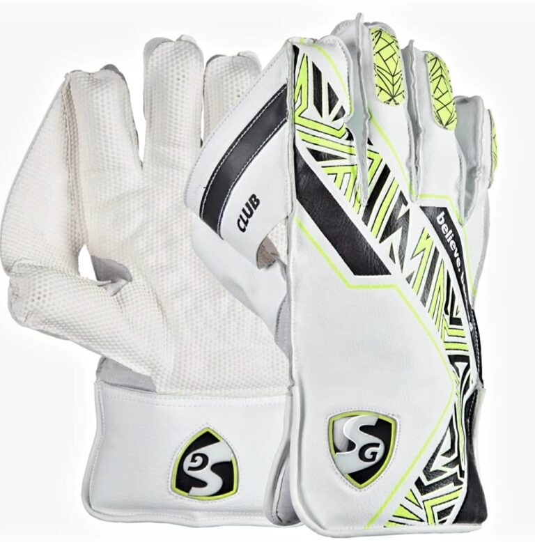 SG Club Wicket Keeping Gloves, Junior