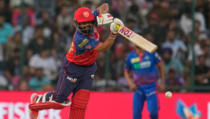 Batters to have hit 6 fours in an over in the IPL