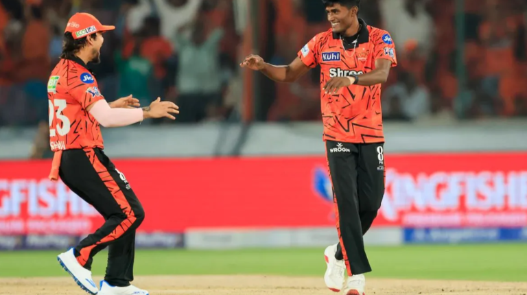 Ishan Kishan’s Heartfelt Gesture Towards His Sunrisers Hyderabad Teammate Sakib Hussain
