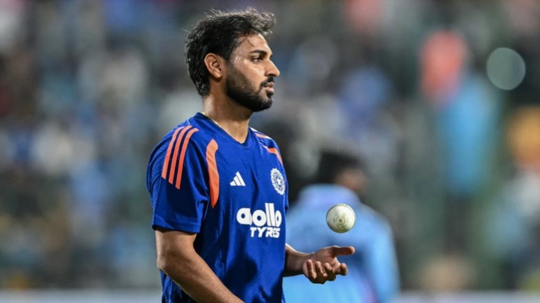 ‘Bhuvi will love these conditions’: Mitchell Santner warns New Zealand of Indian pacer’s threat